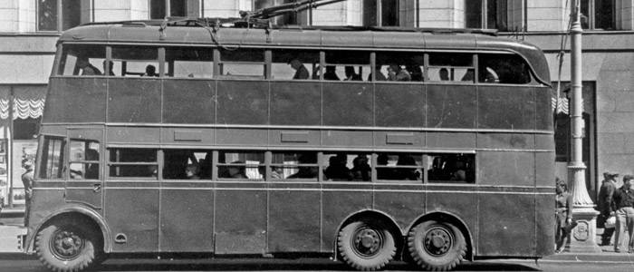 Первый советский двухэтажный троллейбус ЯТБ-3